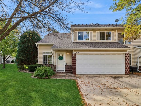 5221 Village Run Avenue, Unit 1101, Des Moines, IA 50317