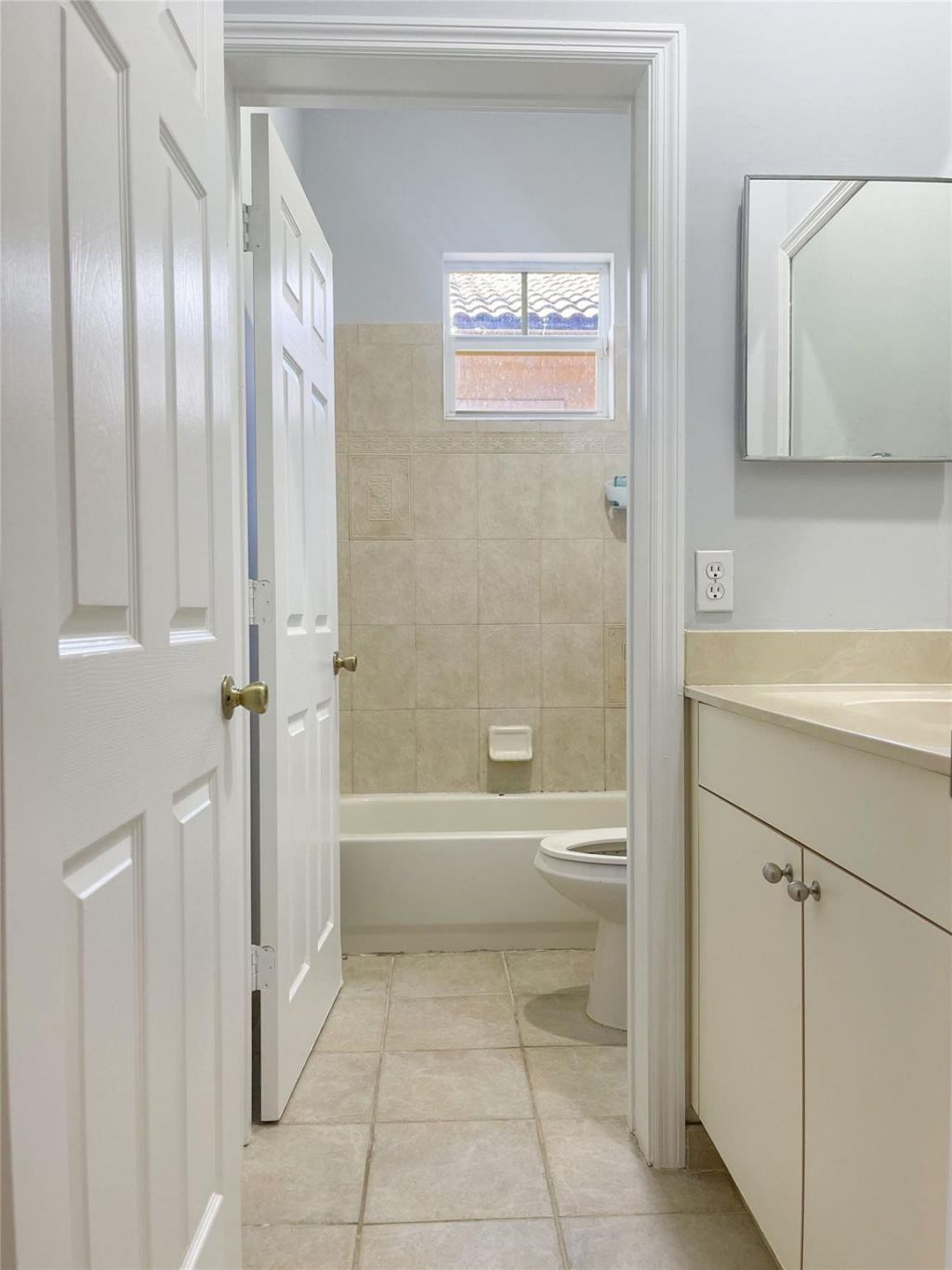 5780 NW 120th Avenue, Coral Springs, FL 33076 Photo