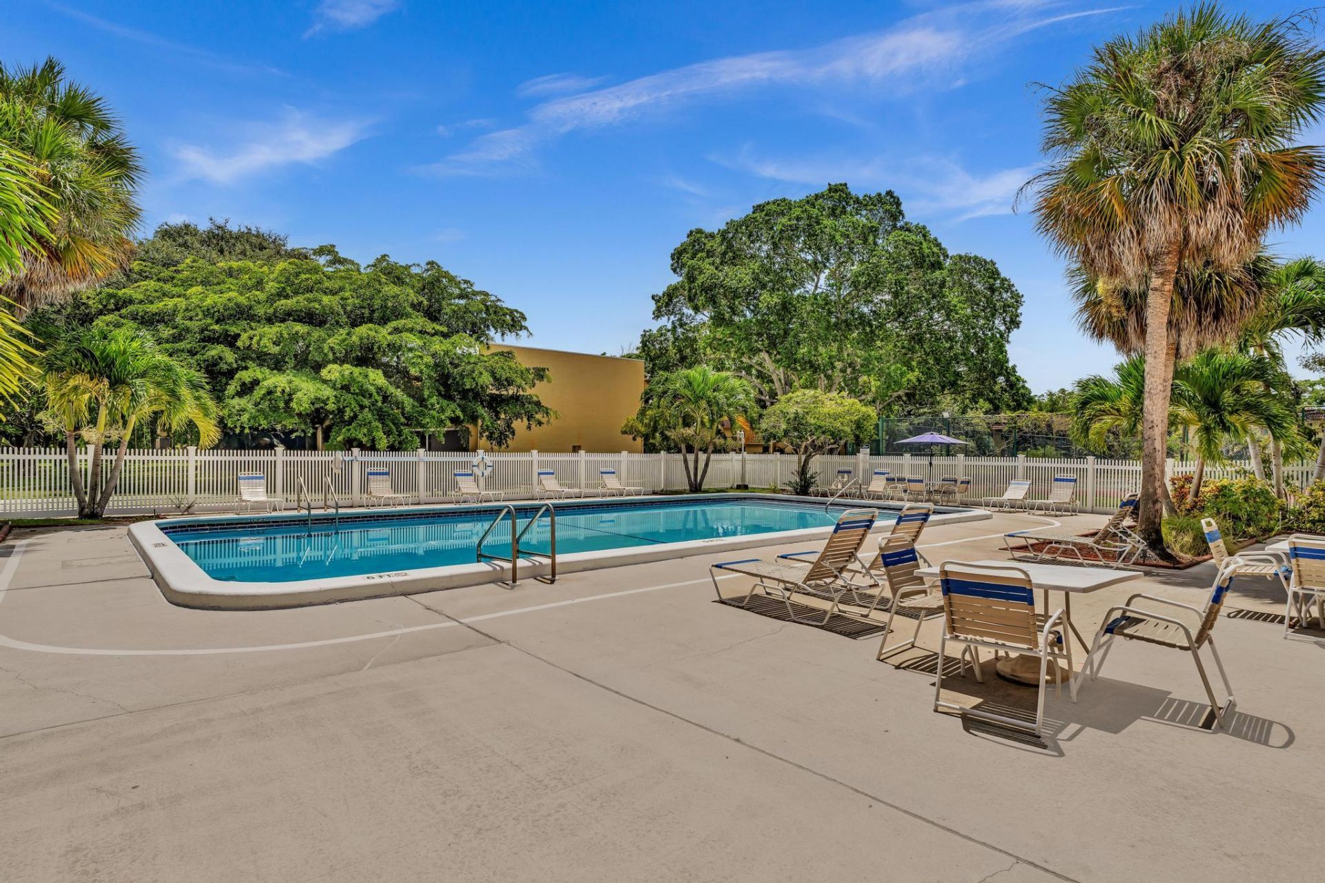 912 SW 9th Street Circle, Unit 105, Boca Raton, FL 33486 Photo