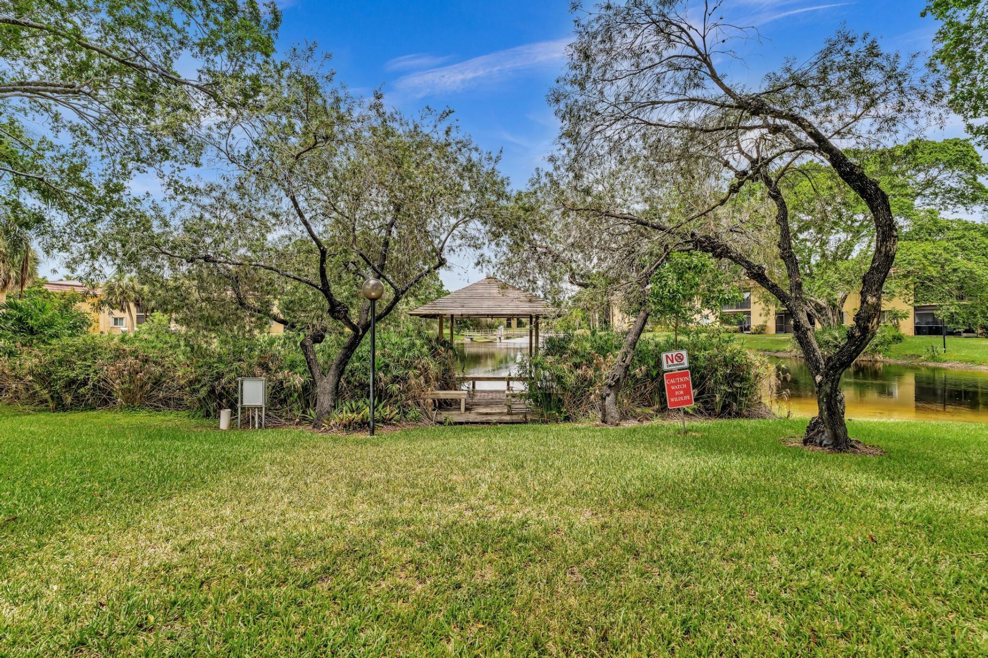912 SW 9th Street Circle, Unit 105, Boca Raton, FL 33486 Photo