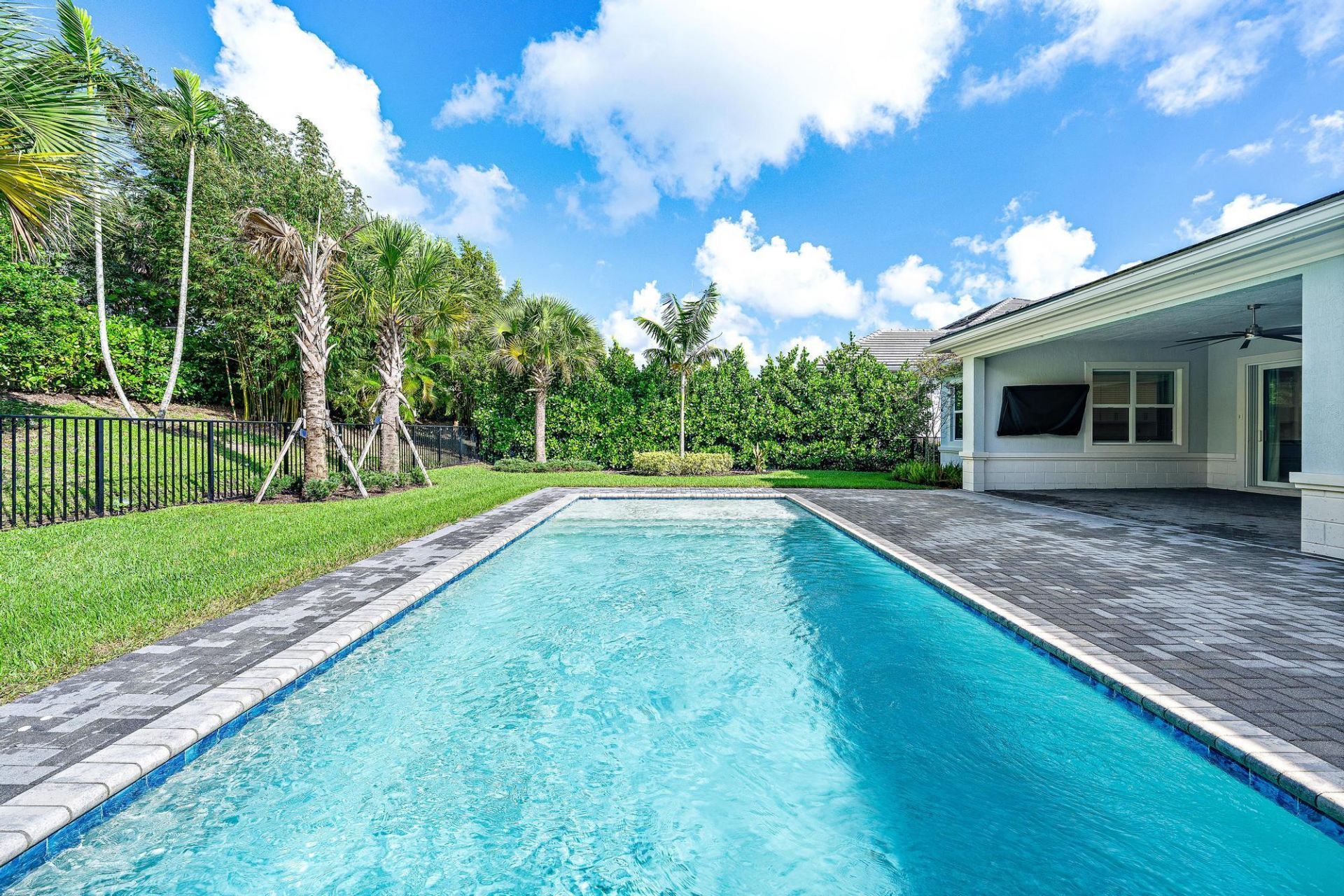 9224 Crestview Circle, Palm Beach Gardens, FL 33412 Photo