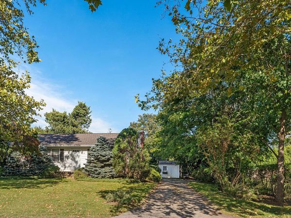 35 Meadowlark Lane , Sag Harbor, NY 11963