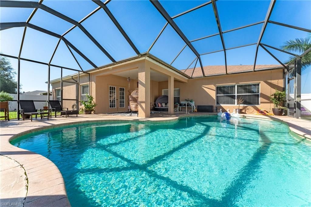 15752 Sunny Crest Ln, Fort Myers, FL 33905 Photo