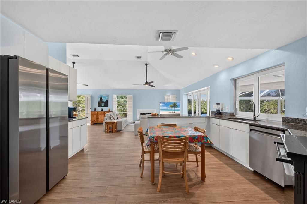 9436 Yucca Ct , Sanibel, FL 33957 Photo