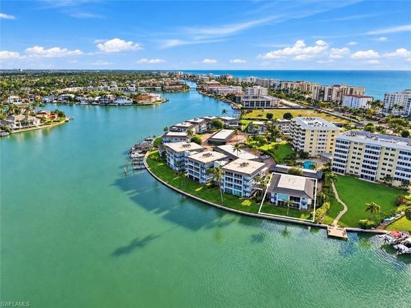 3400 Gulf Shore BLVD N, Unit O1, NAPLES, FL 34103