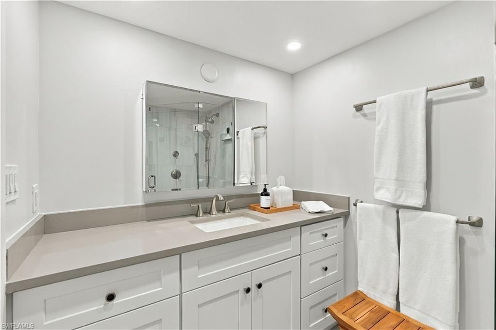 3400 Gulf Shore Blvd N, Unit O1, Naples, FL 34103 Photo