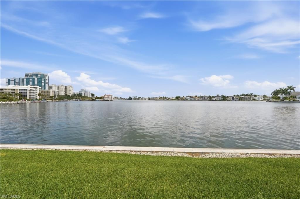 3400 Gulf Shore Blvd N, Unit O1, Naples, FL 34103 Photo