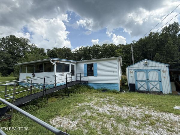 106 Black Hollow Rd, Rockwood, TN 37854