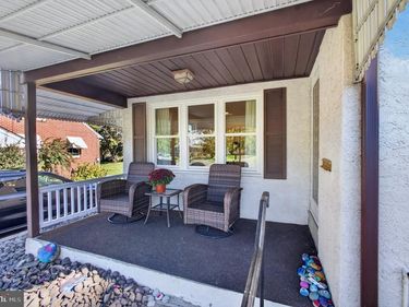 910 CHURCH STREET, ROYERSFORD, PA 19468