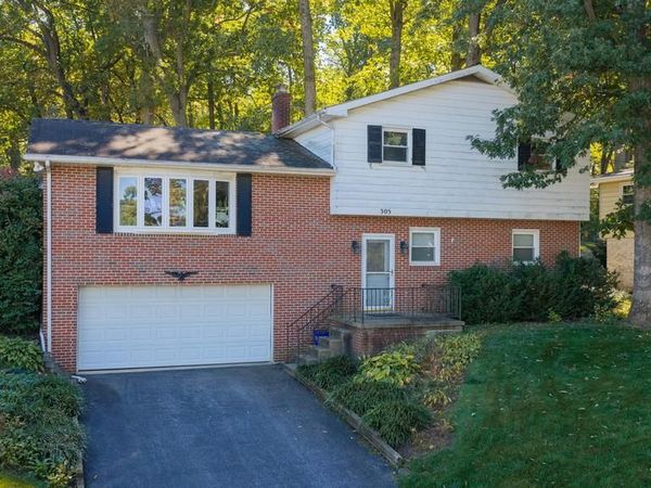 305 BLUE RIDGE DRIVE, YORK, PA 17402