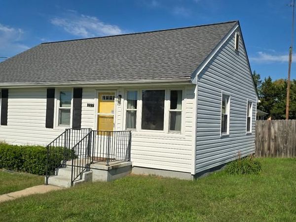 227 MAURY AVENUE, BOWLING GREEN, VA 22427