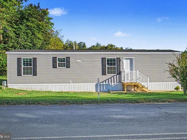 75 BONNYBROOK ROAD, CARLISLE, PA 17015