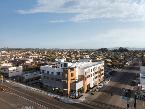 402 W Grand Avenue, Unit 303, Grover Beach, CA 93433