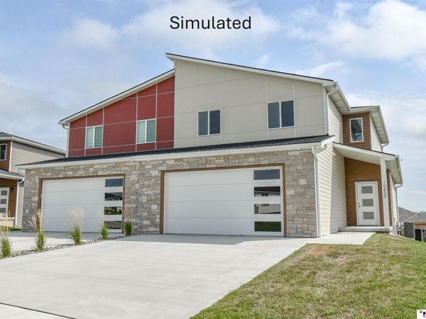 633 N 109Th Street, Lincoln, NE 68527