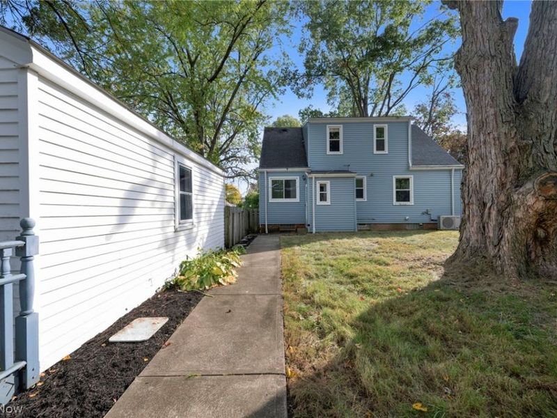 21580 Westwood, Fairview Park, OH 44126 Photo 23
