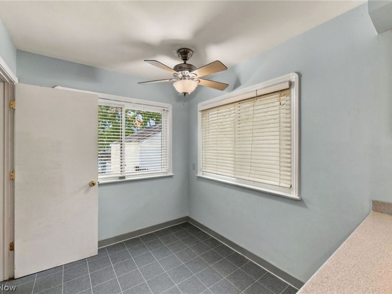 21580 Westwood, Fairview Park, OH 44126 Photo 9
