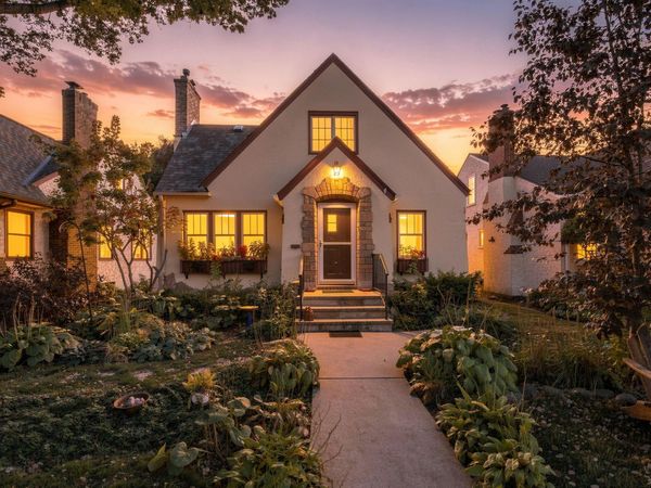 1531 Asbury Street, Saint Paul, MN 55108