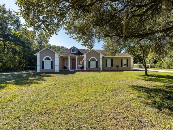 31524 CROSS CREEK LANE , WESLEY CHAPEL, FL 33543