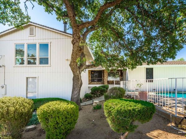1811 Oak Ter, Newcastle, CA 95658