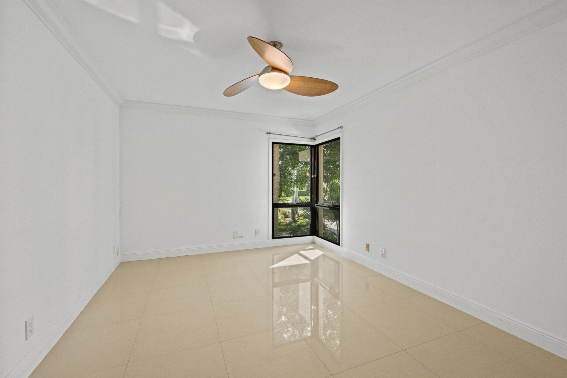 116 Waterview Drive, Unit 1160, Palm Beach Gardens, FL 33418 Photo