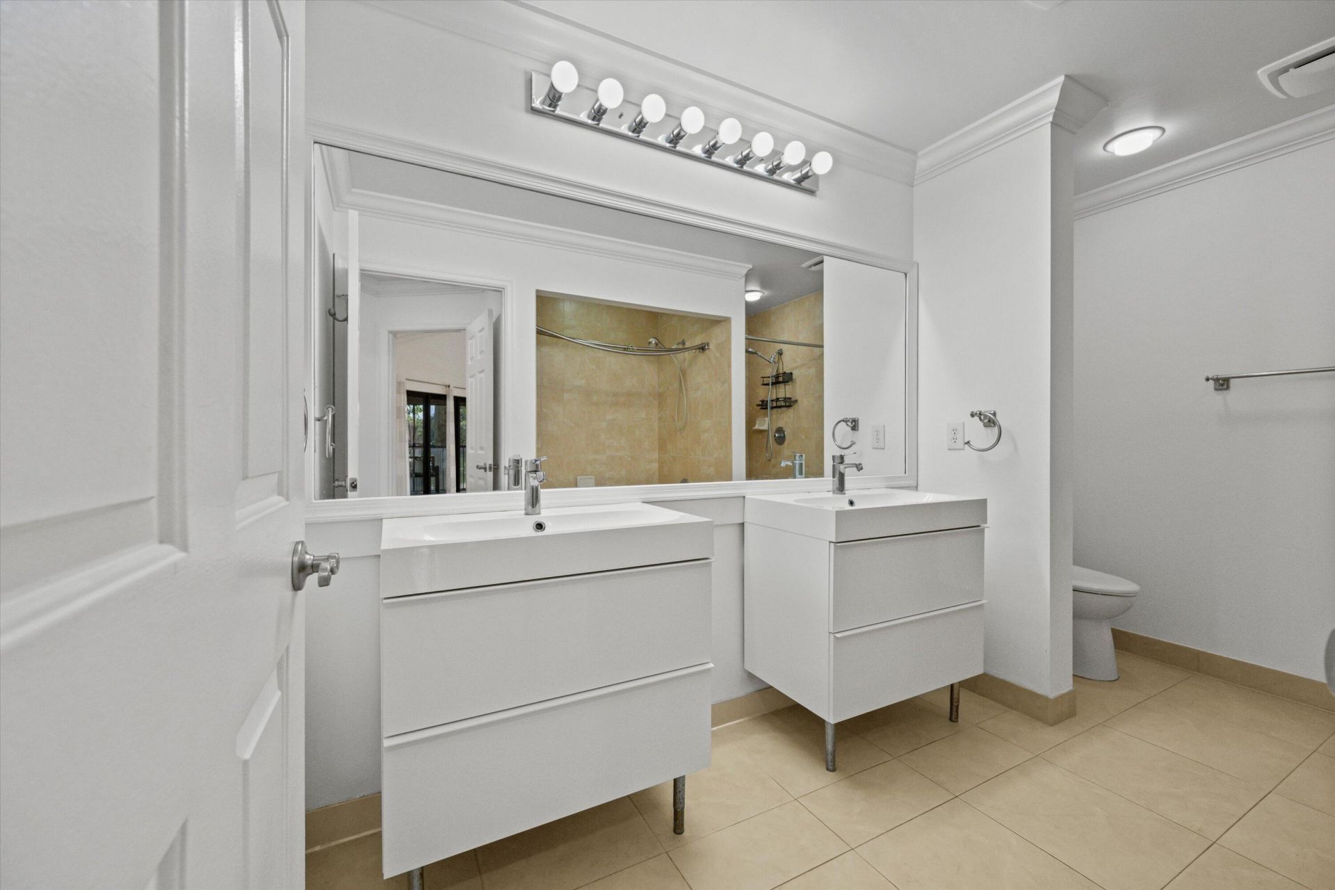 116 Waterview Drive, Unit 1160, Palm Beach Gardens, FL 33418 Photo