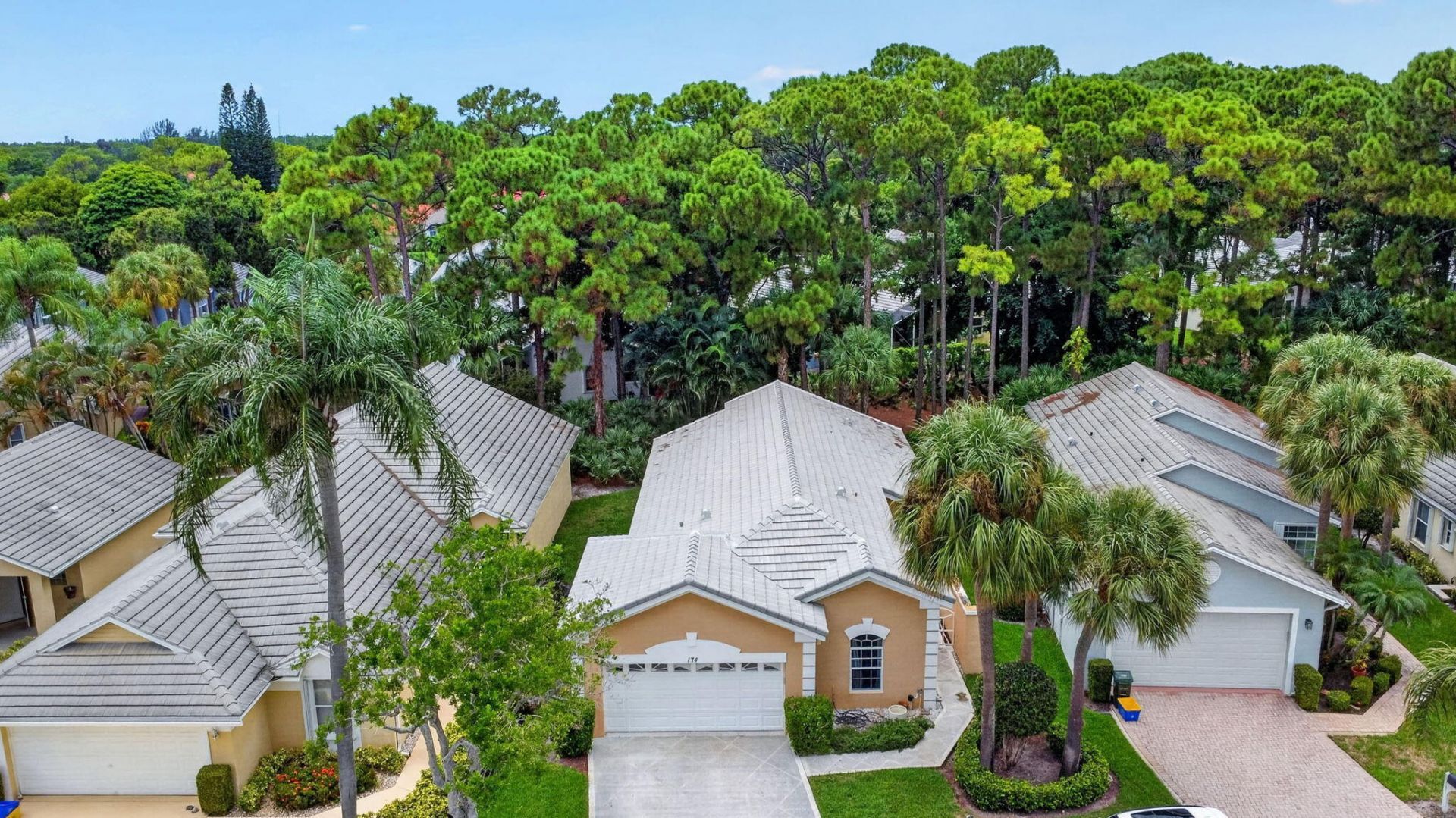 174 Harbor Lake Circle, Greenacres, FL 33413 Photo