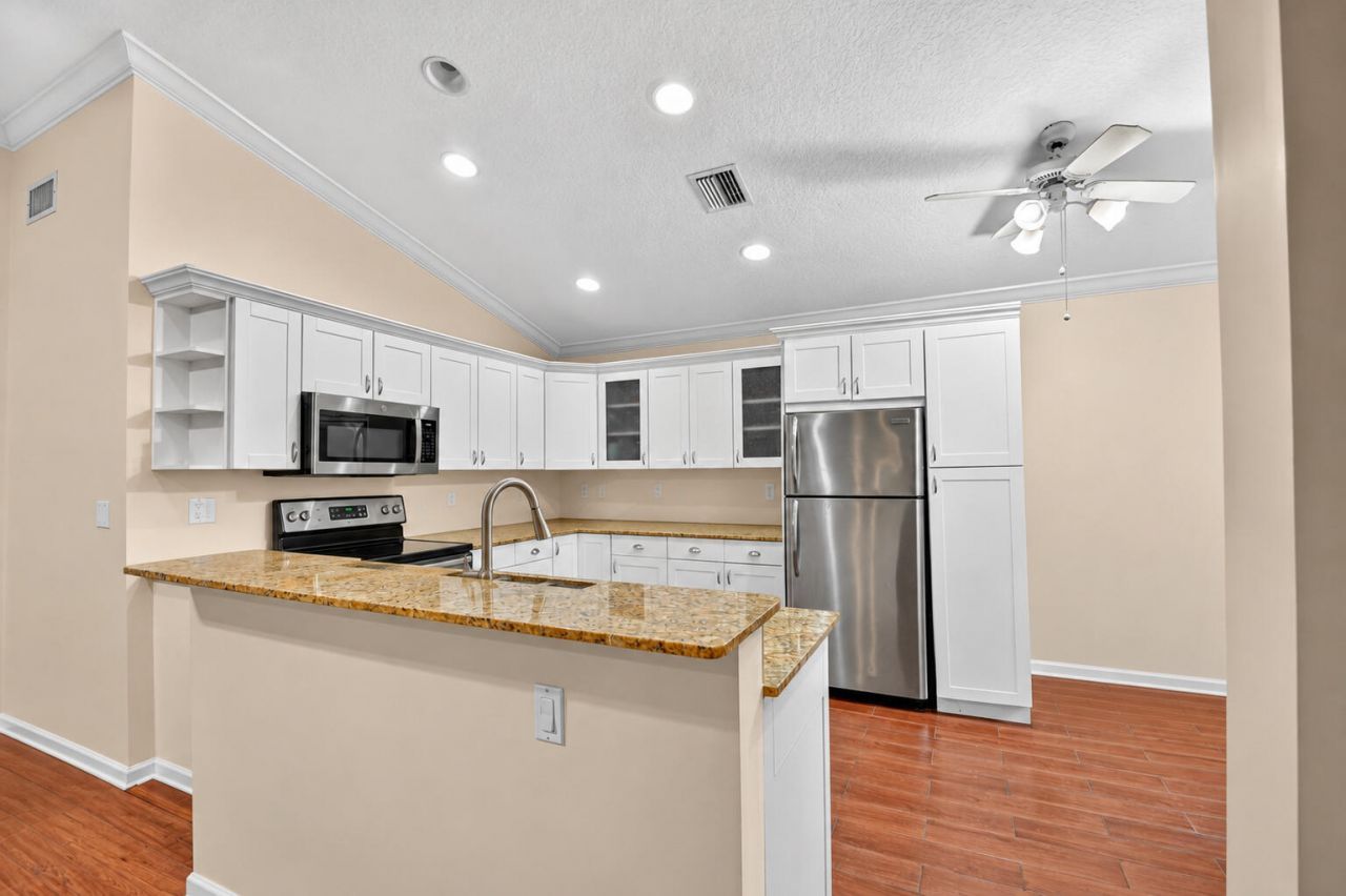 174 Harbor Lake Circle, Greenacres, FL 33413 Photo