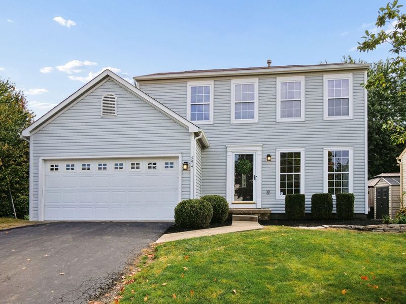 594 River Pebble Drive, Blacklick, OH 43004 Photo 2