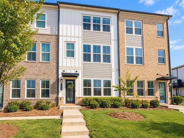 805 Cameron Trail , Acworth, GA 30102