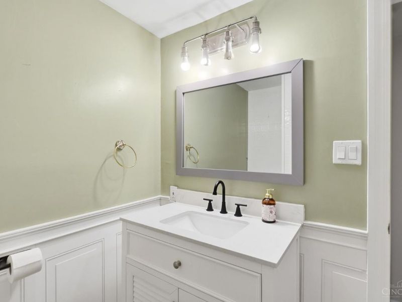 11049 Corine Avenue, Blue Ash, OH 45242 Photo 21