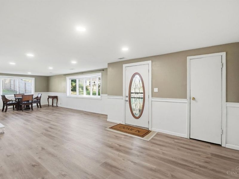 11049 Corine Avenue, Blue Ash, OH 45242 Photo 6