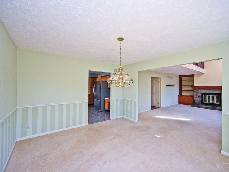 7011 Tradewind Court, Hamilton Township, OH 45039 Photo 14