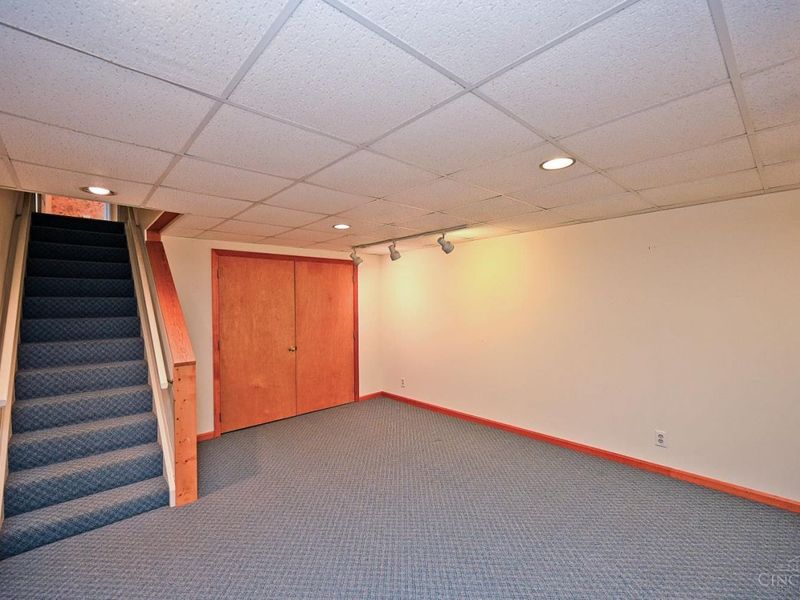 7011 Tradewind Court, Hamilton Township, OH 45039 Photo 37