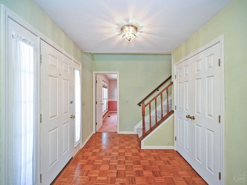 7011 Tradewind Court, Hamilton Township, OH 45039 Photo 5