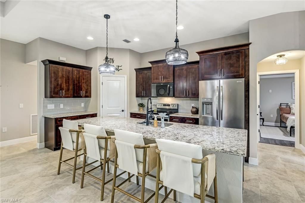 1819 SW 40th Ter, Cape Coral, FL 33914 Photo
