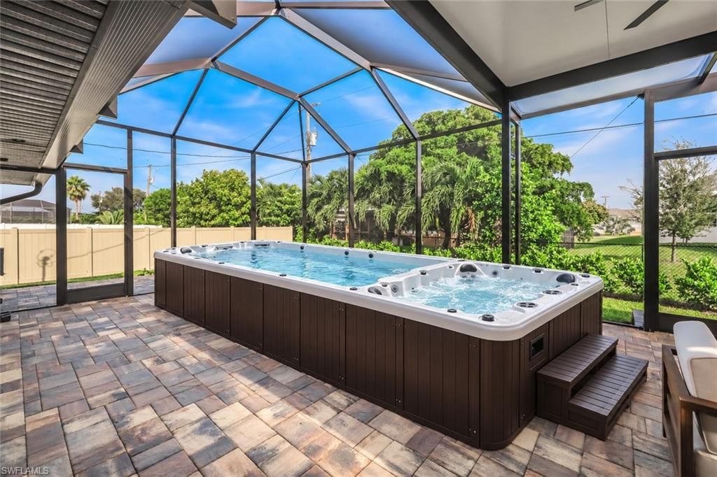 1819 SW 40th Ter, Cape Coral, FL 33914 Photo