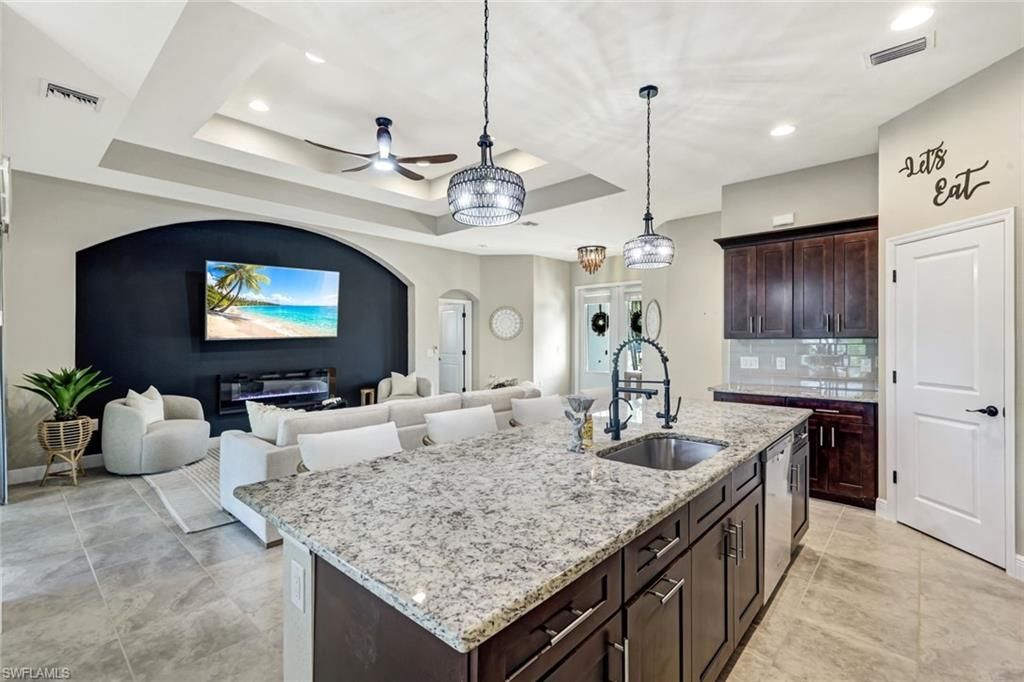 1819 SW 40th Ter, Cape Coral, FL 33914 Photo