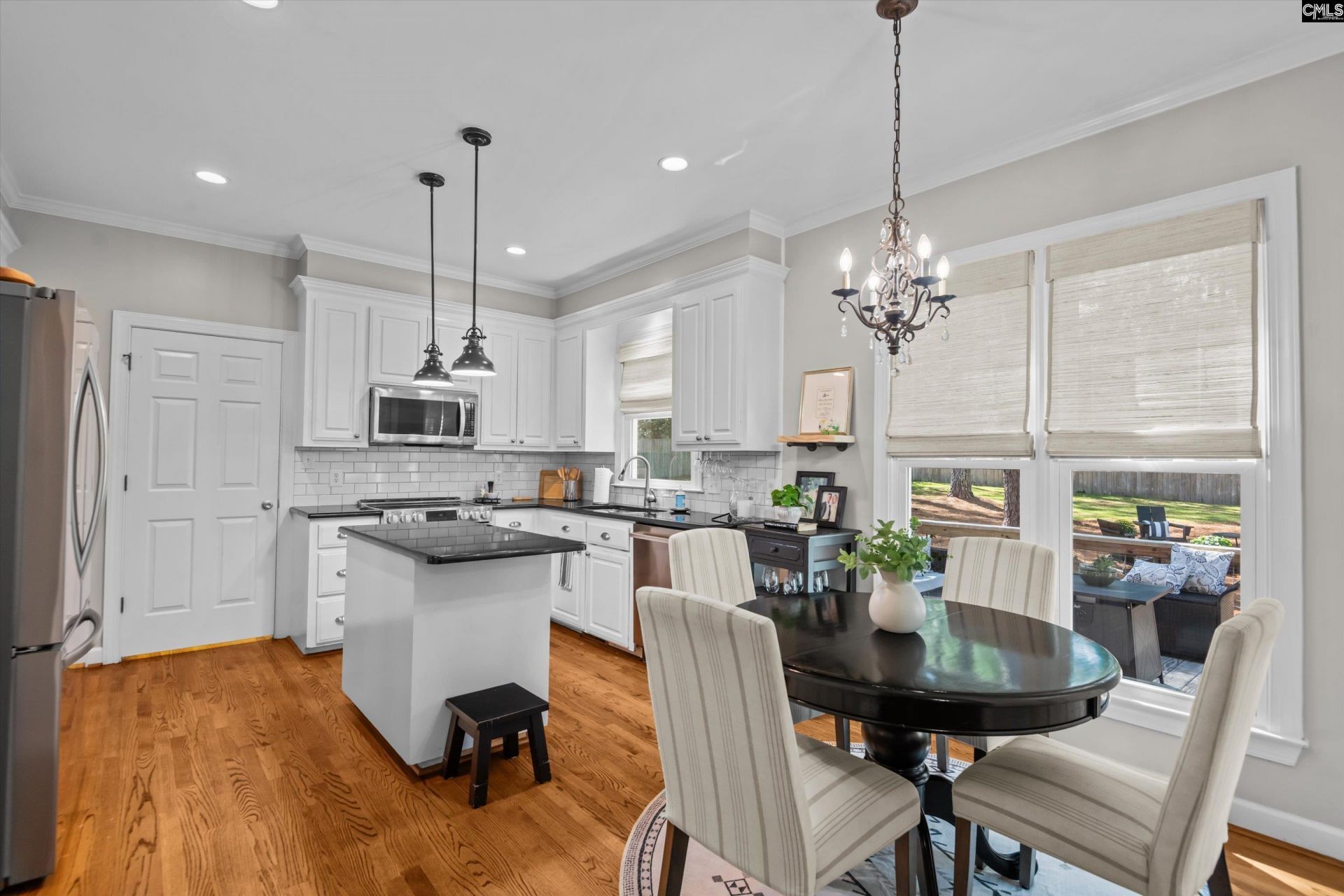 309 Bridgecreek Drive  Photo 11