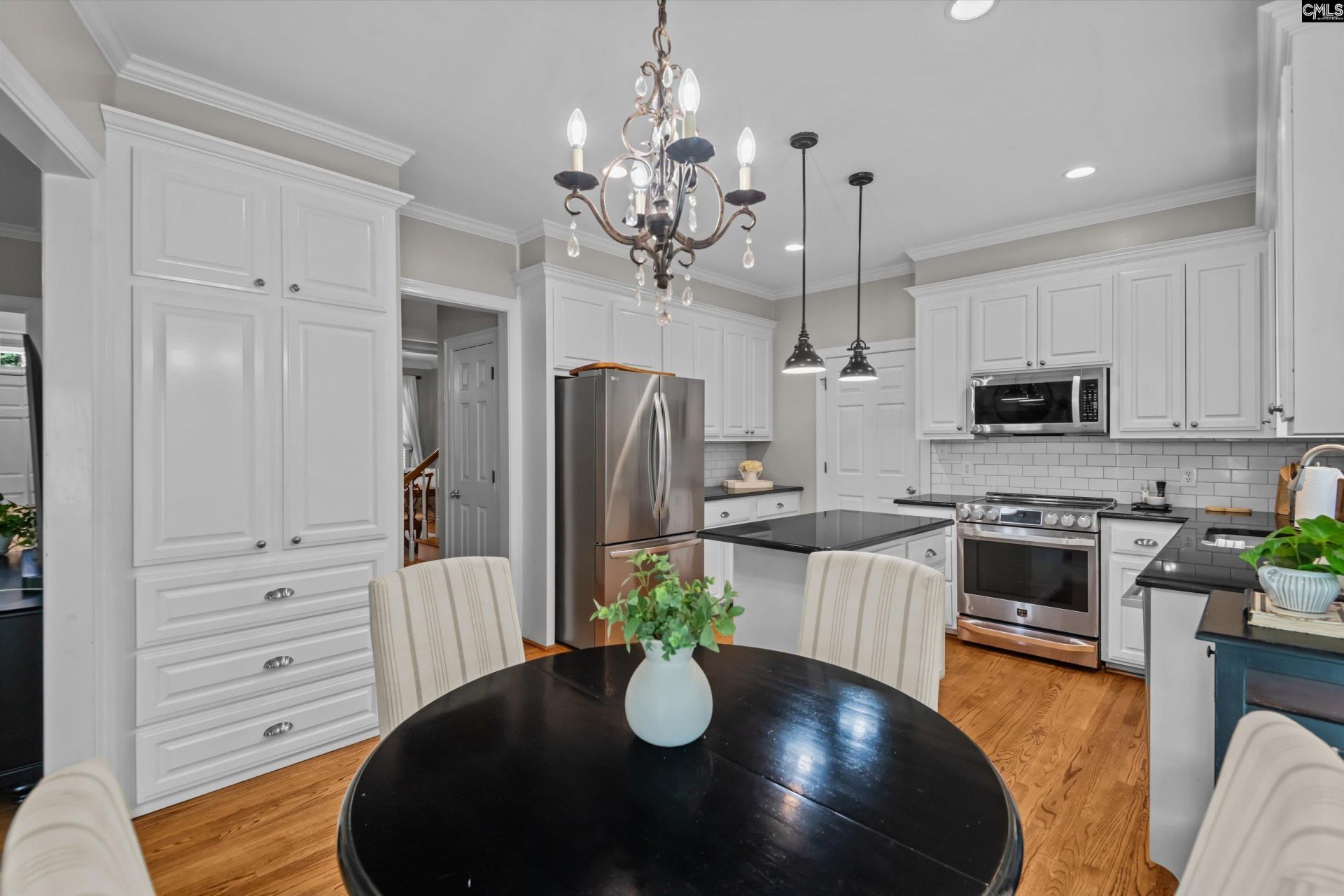 309 Bridgecreek Drive  Photo 17