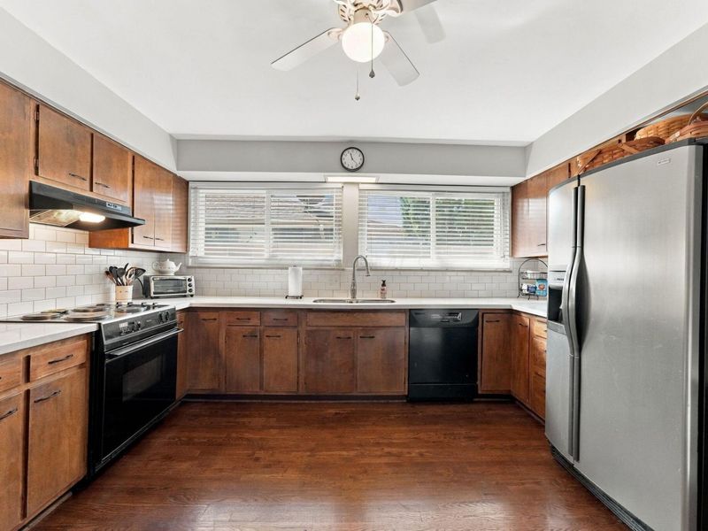 645 S Kellner Road, Columbus, OH 43209 Photo 11