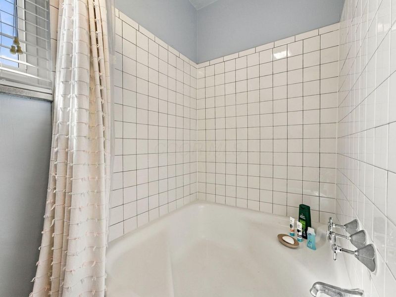 645 S Kellner Road, Columbus, OH 43209 Photo 17