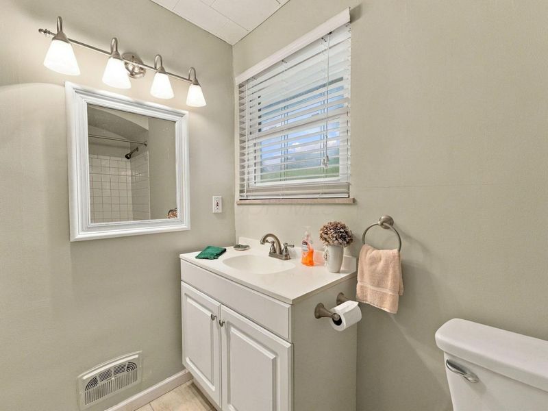 645 S Kellner Road, Columbus, OH 43209 Photo 25