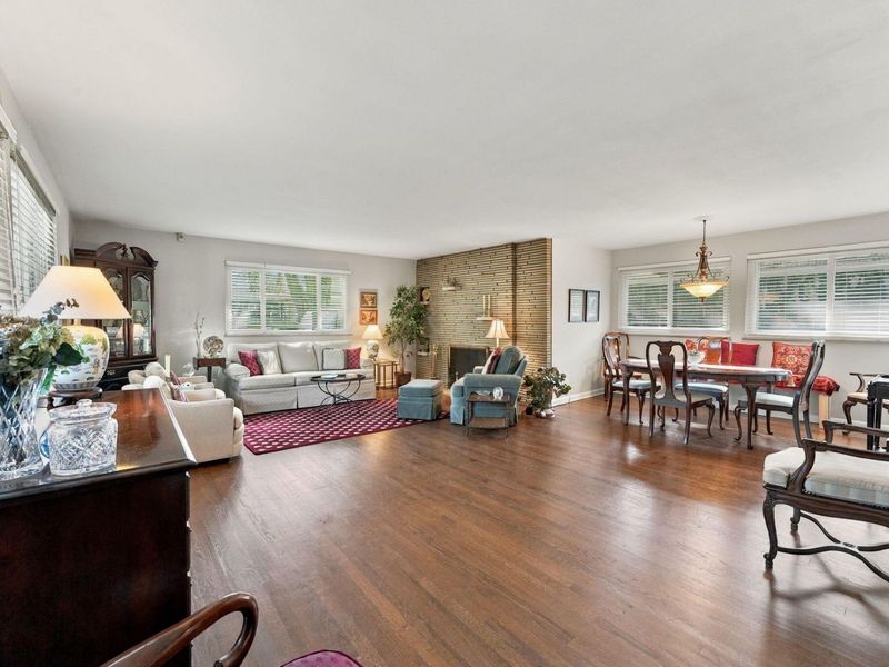 645 S Kellner Road, Columbus, OH 43209 Photo 4