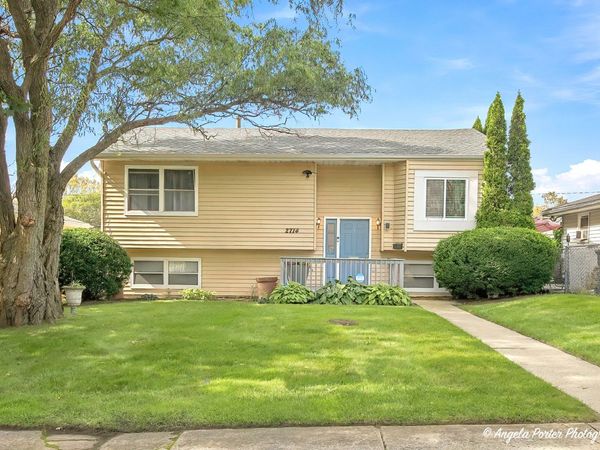 2714 Gilead Avenue , Zion, IL 60099