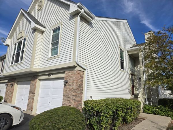 2649 S EMBERS Lane , Unit B, Arlington Heights, IL 60005