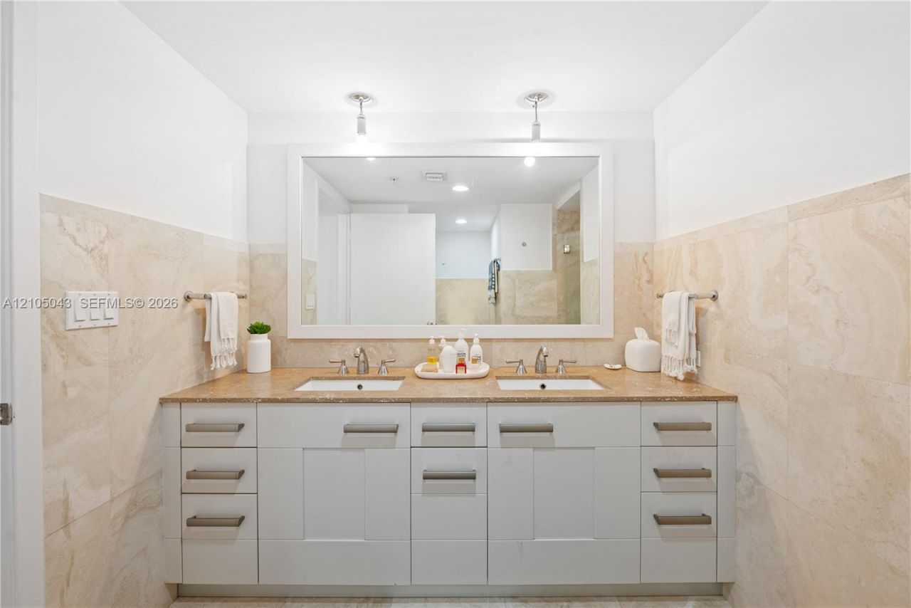 3540 Main Hwy, Unit 207, Miami, FL 33133 Photo