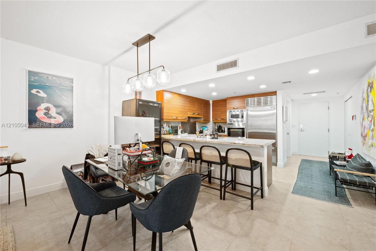 3540 Main Hwy, Unit 207, Miami, FL 33133 Photo