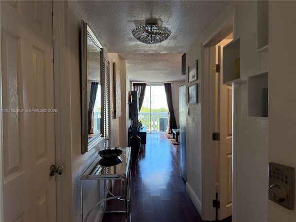 1020 Meridian Ave , Unit 615, Miami Beach, FL 33139