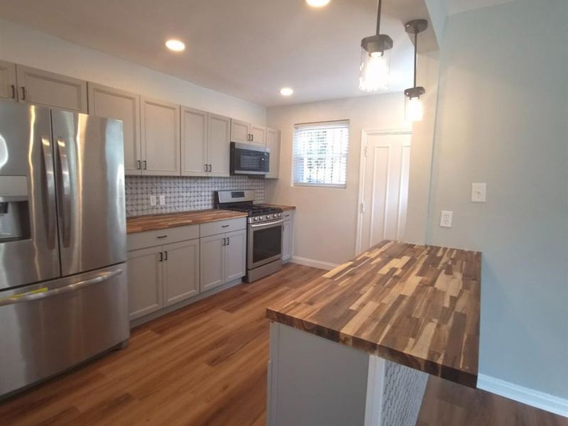 1740 Garden Lane, Cincinnati, OH 45237 Photo 9