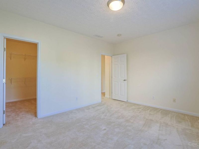9371 Stoneybrooke, Springfield Township, OH 45231 Photo 22